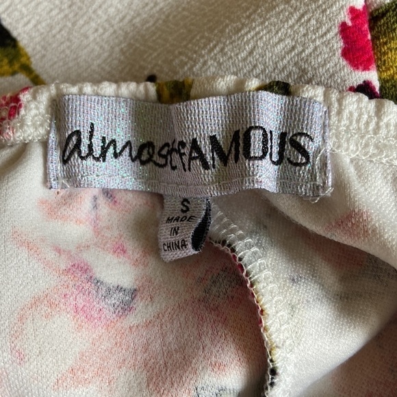 🌸 Almost Famous Bodycon Floral Mini Dress with Adjustable Straps Small - Picture 5 of 9